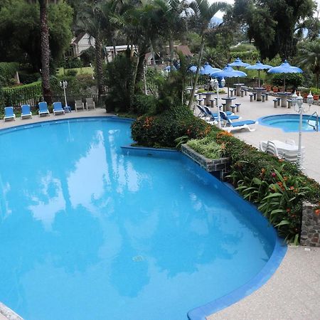 Hotel La Riviera De Atitlan Panajachel Bagian luar foto