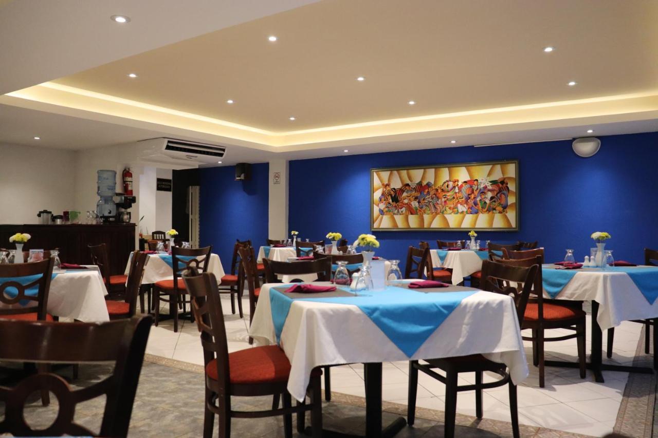 Hotel La Riviera De Atitlan Panajachel Bagian luar foto