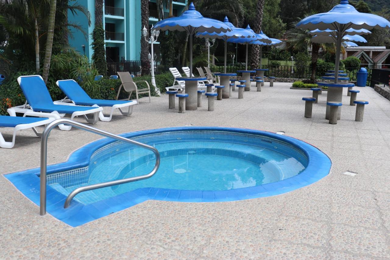 Hotel La Riviera De Atitlan Panajachel Bagian luar foto