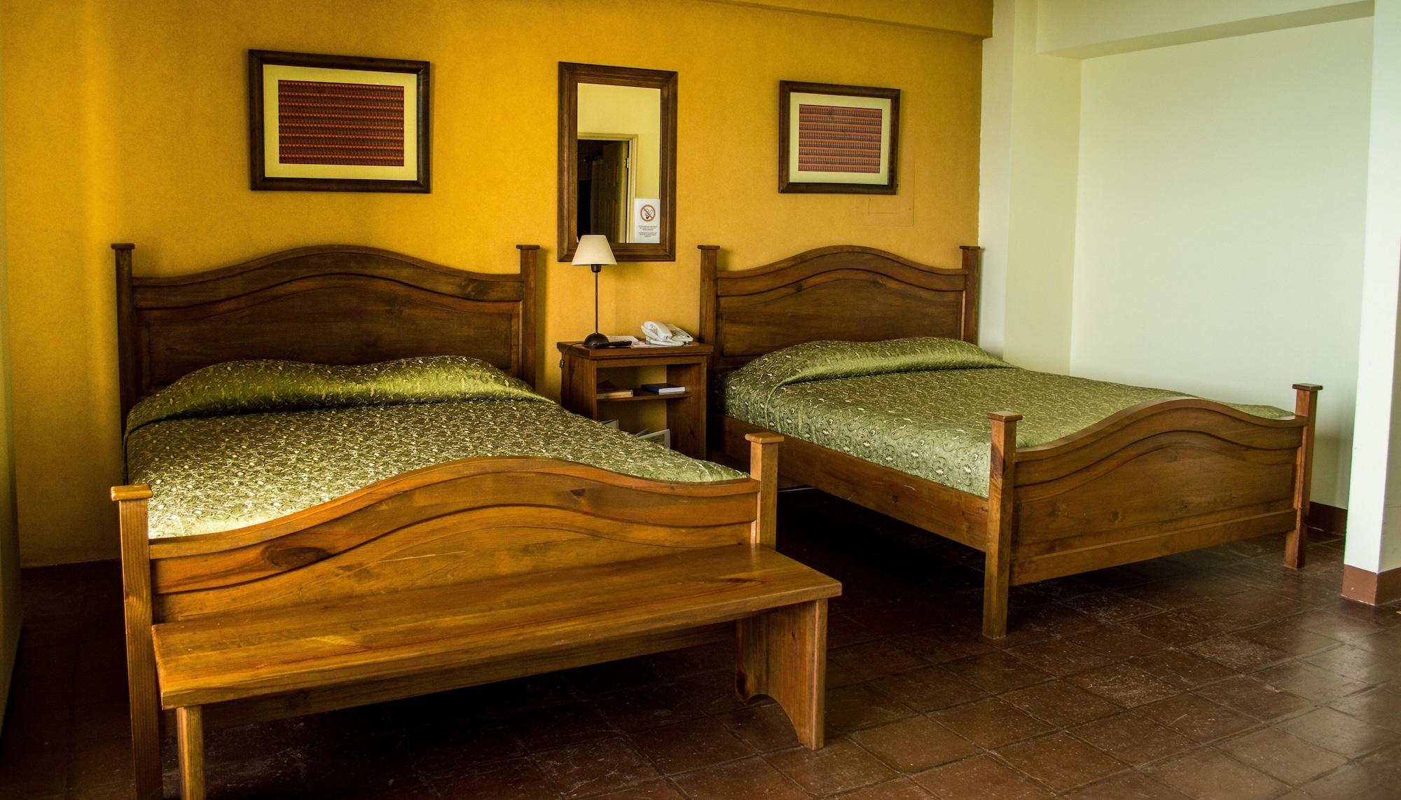 Hotel La Riviera De Atitlan Panajachel Bagian luar foto