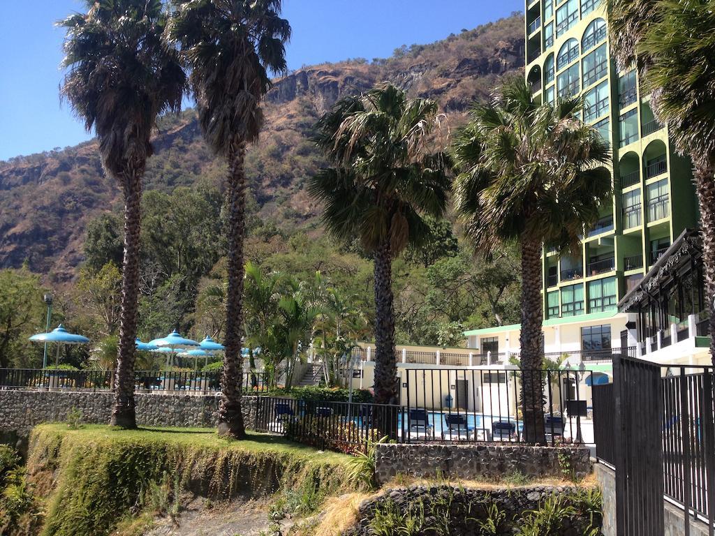 Hotel La Riviera De Atitlan Panajachel Bagian luar foto