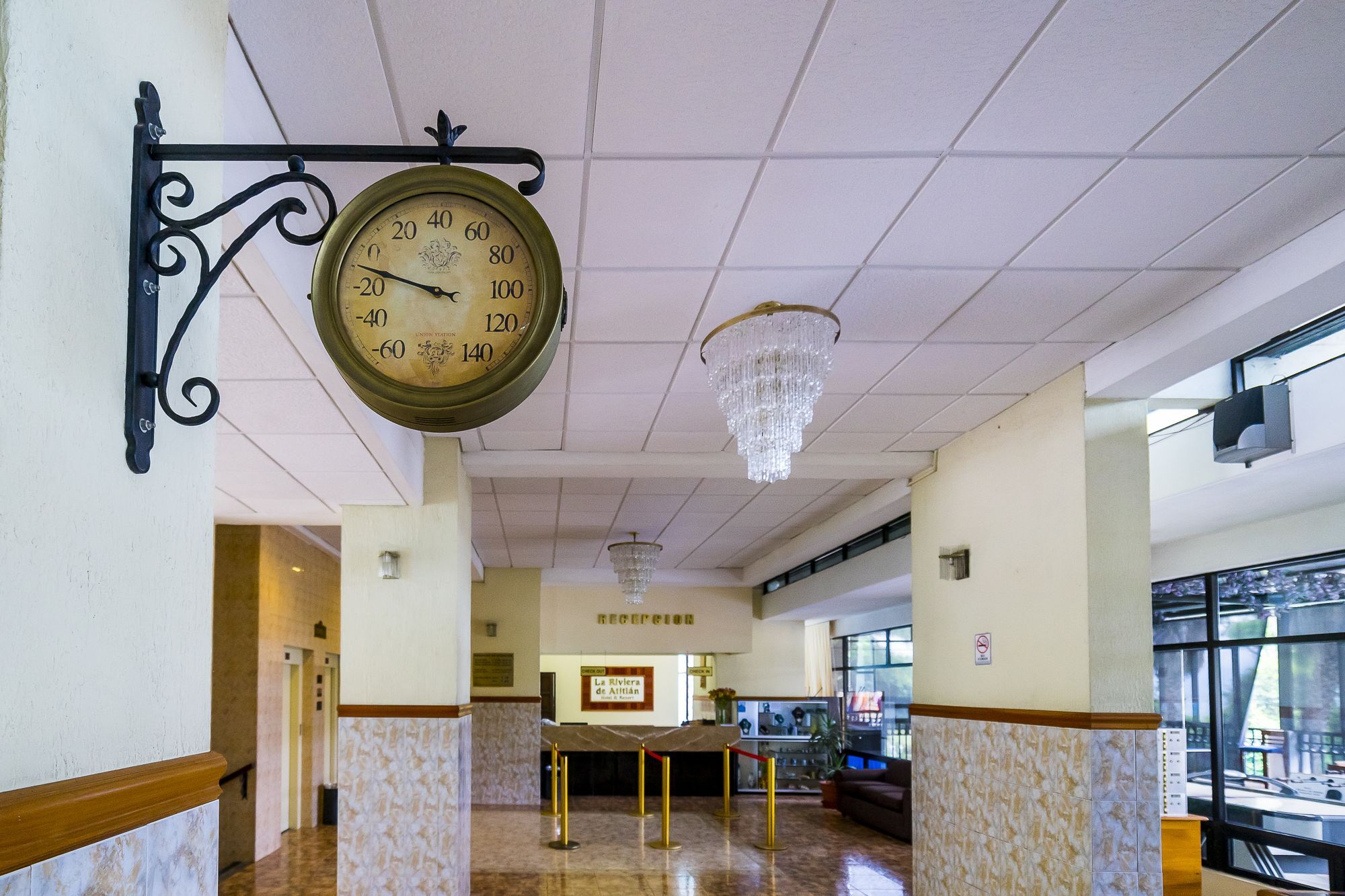 Hotel La Riviera De Atitlan Panajachel Bagian luar foto